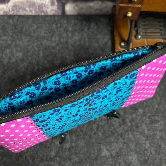 Handmade Quilted Wallet/Pouch - Picture 7 of 7